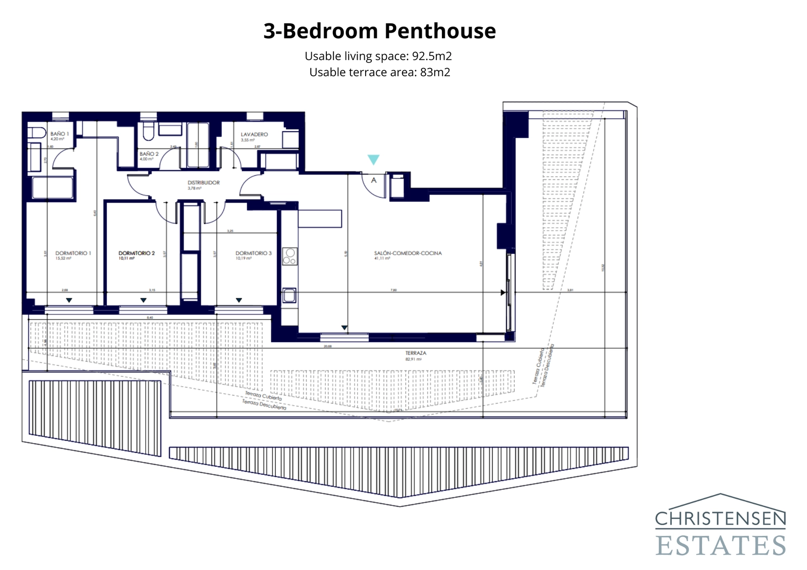 Den treroms toppleiligheten tilbyr en suveren planløsning med romslige interiører og en stor terrasse, perfekt for en luksuriøs livsstil på Costa del Sol.