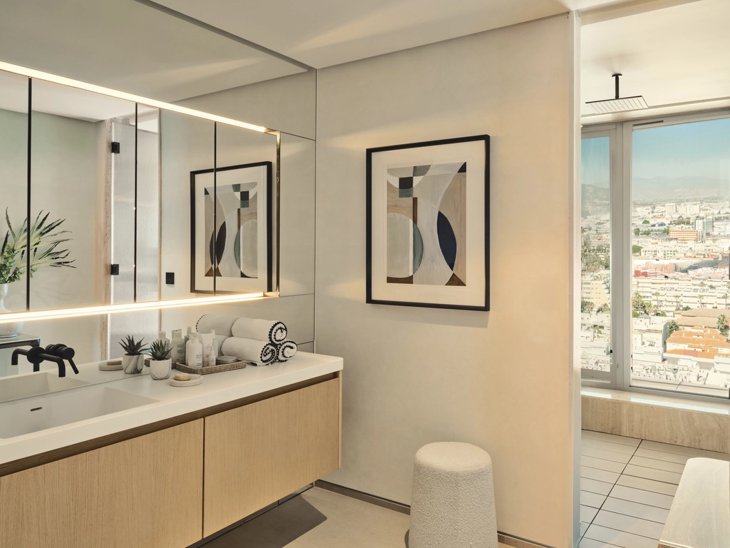 Elegante baderom med førsteklasses materialer, moderne armaturer og gjennomtenkt design for en spa-lignende opplevelse hjemme.