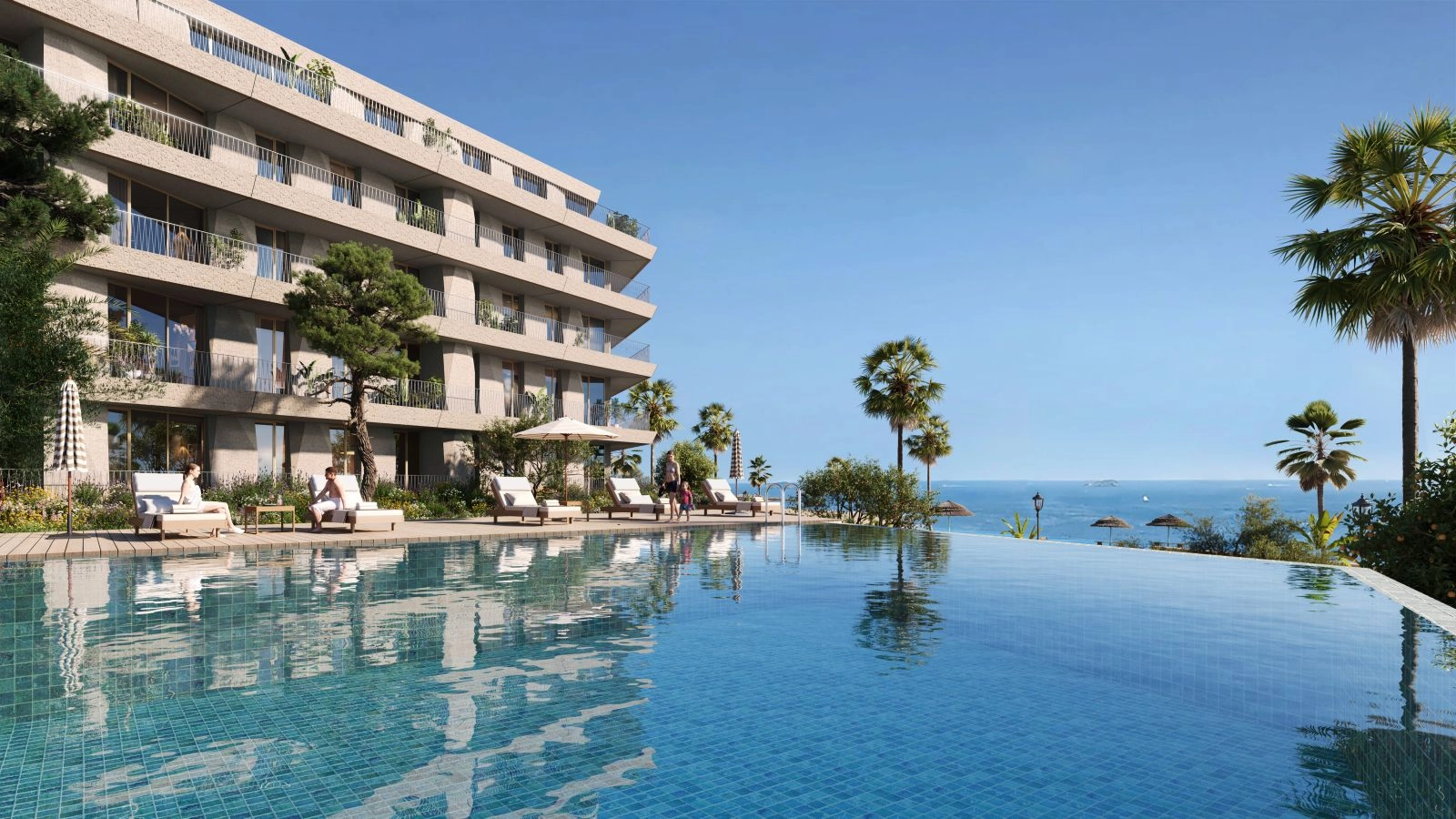 Slapp av ved evighetsbassenget med panoramautsikt over Costa del Sols kystlinje.