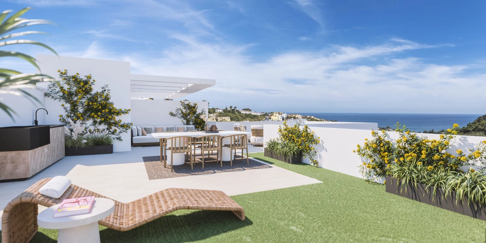 Romslige takterrasser er designet for å nyte solen og den praktfulle havutsikten over Costa del Sol.